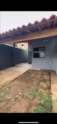Vende se Casa grande Dr João Alves 2 quartos 1 suíte Aceita Financiamento
