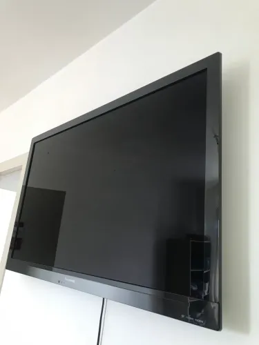 TV PANASONIC, 42 POLEGADAS (SEMINOVA)