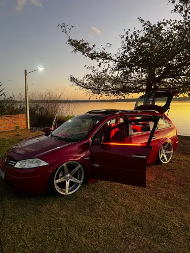 Renault Megane Grand Tour Dynam. Hi-flex 1.6 16V 2012