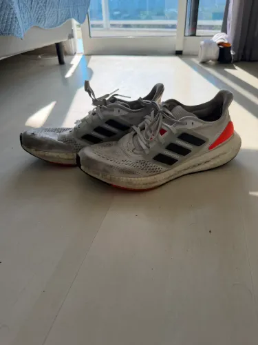 TÊNIS ADIDAS ULTRABOOST