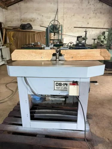 Tupia Invicta DS14