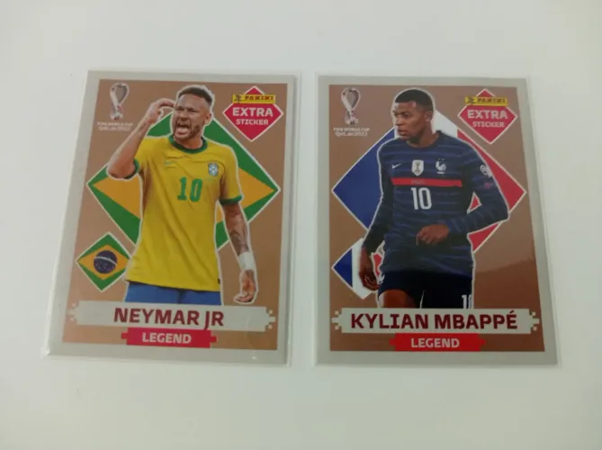 figurinhas legends Neymar e Mpabé 2022 BRONZE