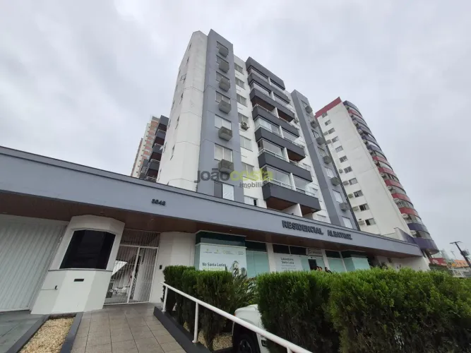 Apartamento para Alugar no Centro de Palhoça | 2 Quartos