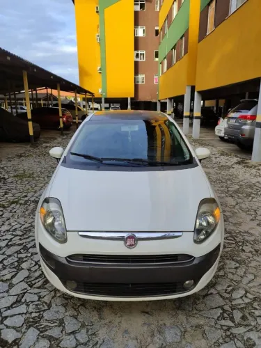 Fiat Punto Essence Dualogic 1.6 Flex 16V 5P 2015