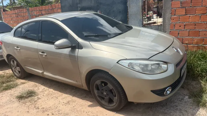 Renault Fluence Sed. Dynamique 2.0 16V Flex Aut. 2014