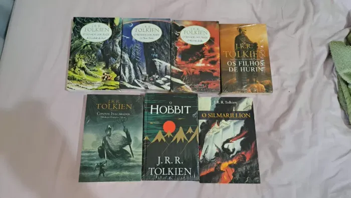 J.R.R. Tolkien - Coleção 7 Livros | O Senhor dos Anéis, O Hobbit e Terra-média