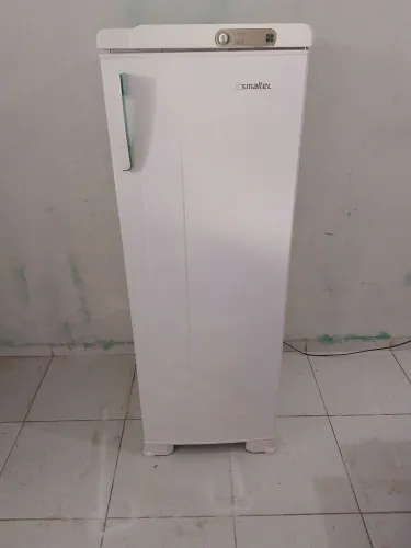 vende-se geladeira