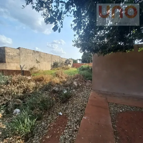 Lote / Terreno em Jardim Aero Rancho - Campo Grande