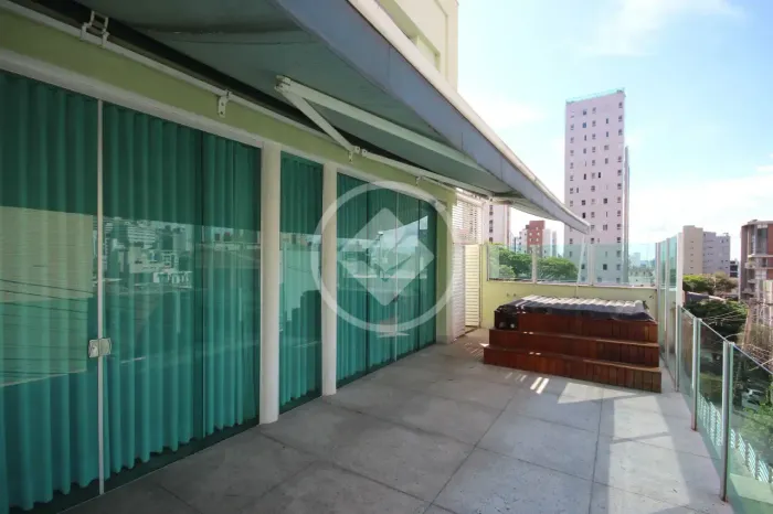 CASA COM 4 QUARTOS PARA VENDA NO ANCHIETA. codigo: 343151
