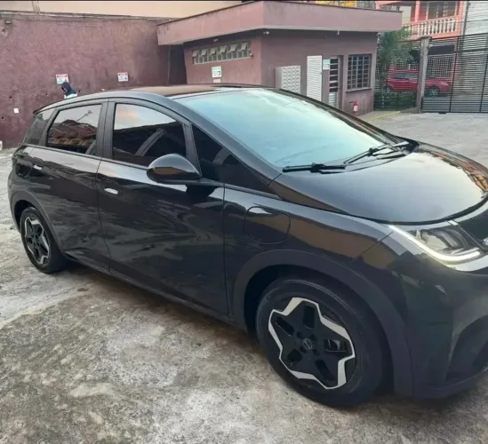 BYD Dolphin EV (Elétrico) 2025