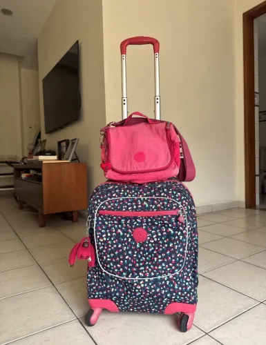 Mochila e lancheira kipling
