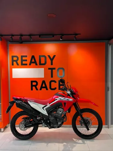 Xr Tornado 300 pouco rodada