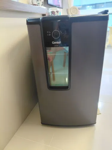 Vendo uma cervejeira Consul excelente estado