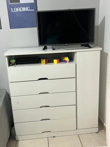 Cômoda com sapateira