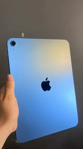iPad 11ª geração/A16 ? 128GB