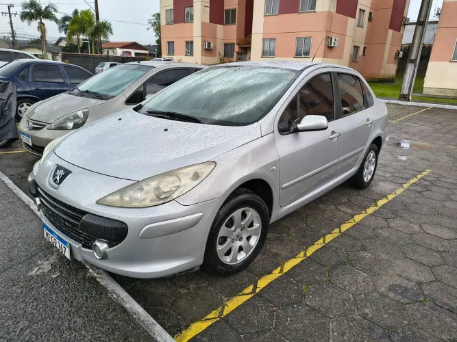 Peugeot 307 Sed. Presence 1.6 Flex 16V 4P 2008