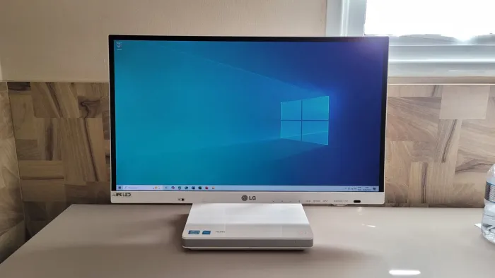 Computador All In One LG V320 SSD