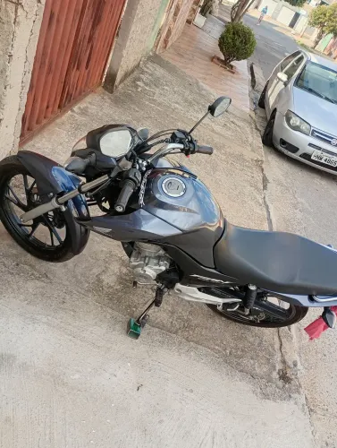 Vendo ou troco por moto até 7mil