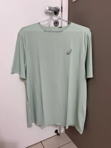 Camiseta Asics selada masculina G