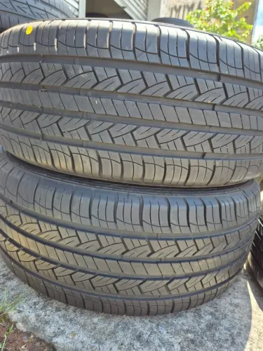 Par de pneus 255 55 aro 19 Farroad Amarok