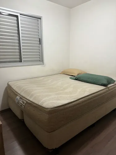 Vende-se cama casal bipartido