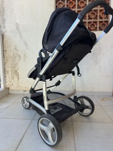 Carrinho de bebê