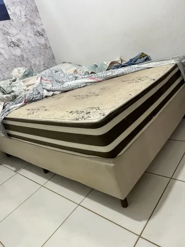 Cama box casal