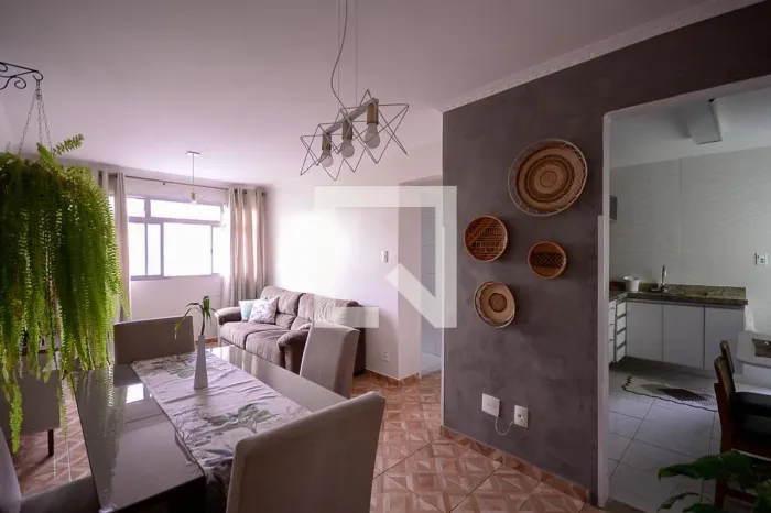 Apartamento à Venda - Aclimação, 2 Quartos, 75 m2