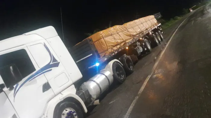 Scania evolução 04/05 6*2 400 c