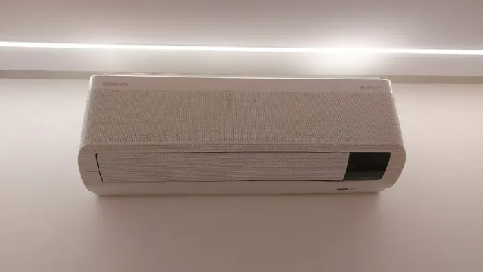 Ar-Condicionado Samsung WindFree Connect 12.000 BTUs Inverter - Com Defeito