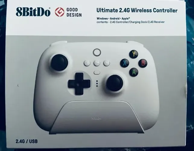 CONTROLE 8BITDO ULTIMATE 2,4 GHZ COM DOCK DE CARREGAMENTO