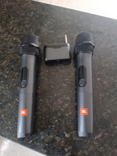 Microfones JBL