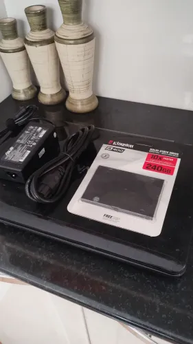 Notebook i3 ssd 240 gb