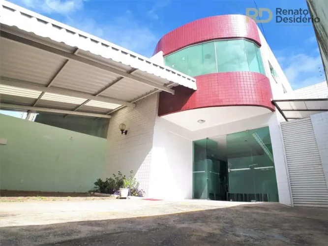 Prédio Comercial no Bairro Pompéia
