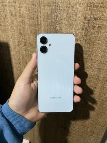 Samsung A06 128gb tudo ok