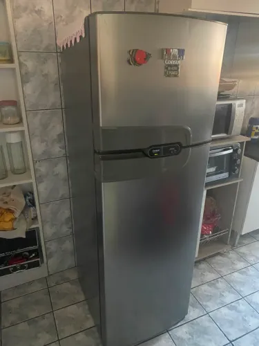 Venda-se geladeira Consul inox 
