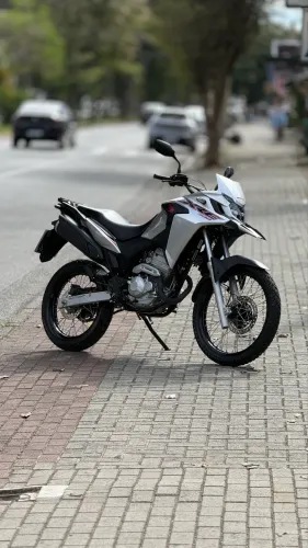 HONDA XRE 300 ABS 2020 - apenas 7 mil km rodados