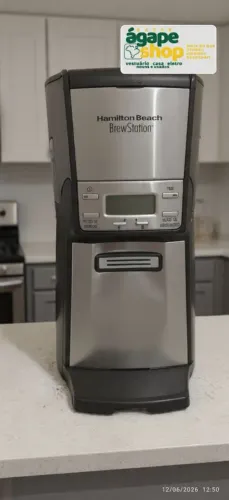 Cafeteira Hamilton Beach BrewStation Timer Digital<br><br>em excelente estado!