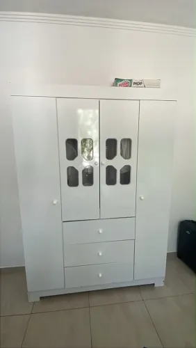 Guarda roupa Infantil