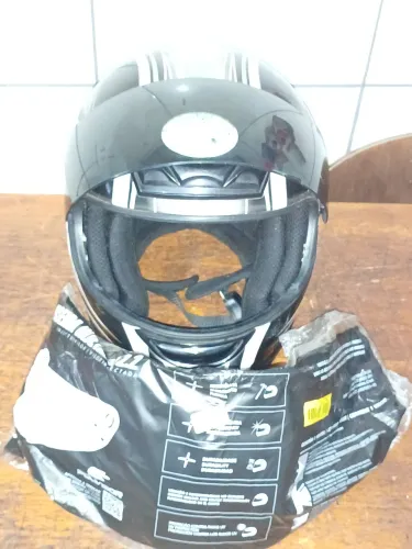 Capacete original MHR tamanho 62 com 2 viseiras 