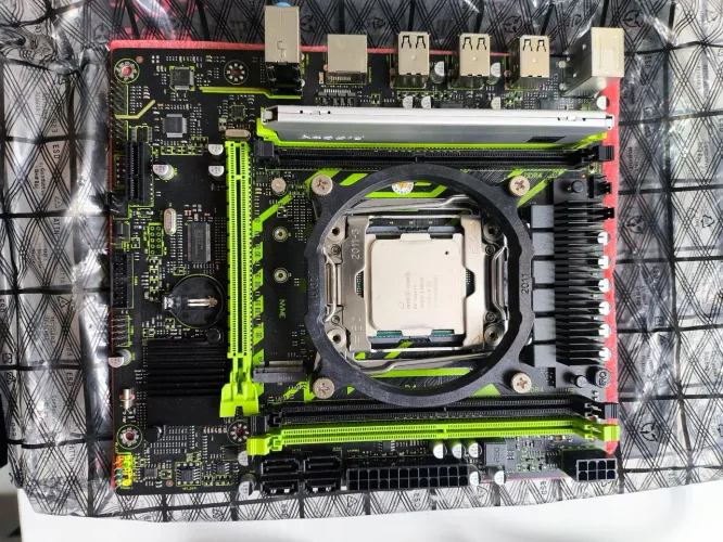 Kit Xeon Completo Placa Mãe P4 + Processador 2650v4 + 8gb memória ram