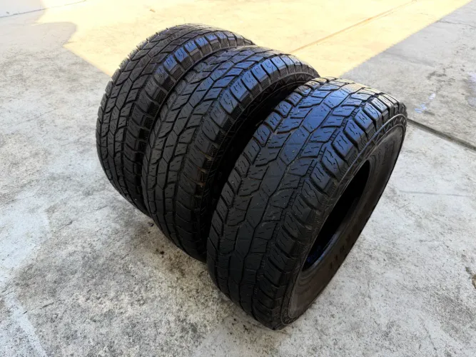 PNEUS ALL TERRAIN REBOKAT 3 UNIDADES 