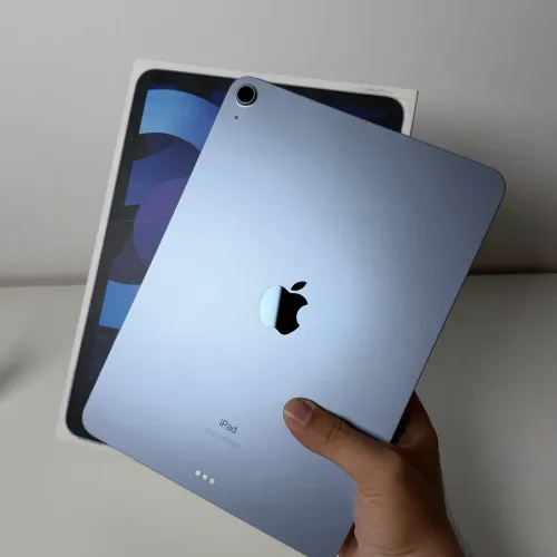 iPad Air - 64GB