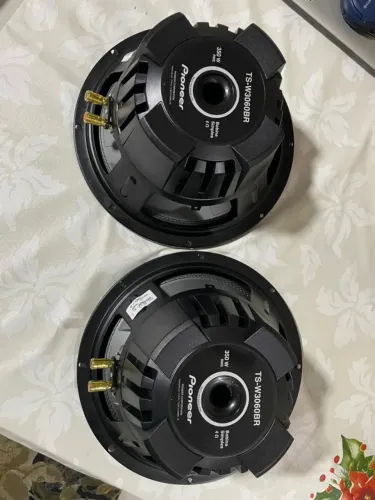 Subwoofers Pioneer 12 polegadas