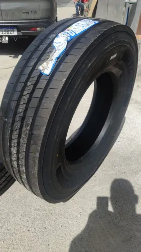 Pneu 275/80r22.5 samso 