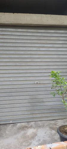 Vendo está porta de aço galvanizada 2.50por3 MTS