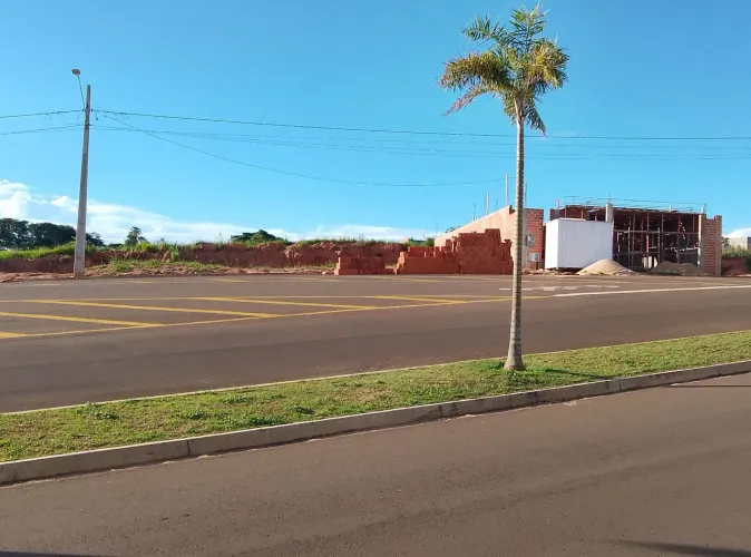 Terreno no Residencial Altos da Colina