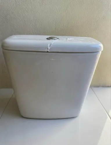 Caixa Acoplada Deca - R$ 100,00