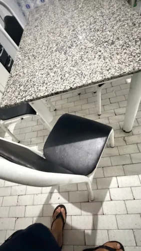Mesa granito  6 cadeiras 