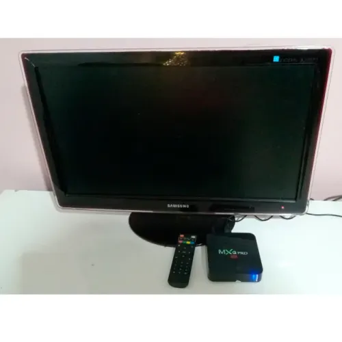 TV/Monitor LCD de 24 polegadas Full HD (1920x1080) SAMSUNG P2470HN